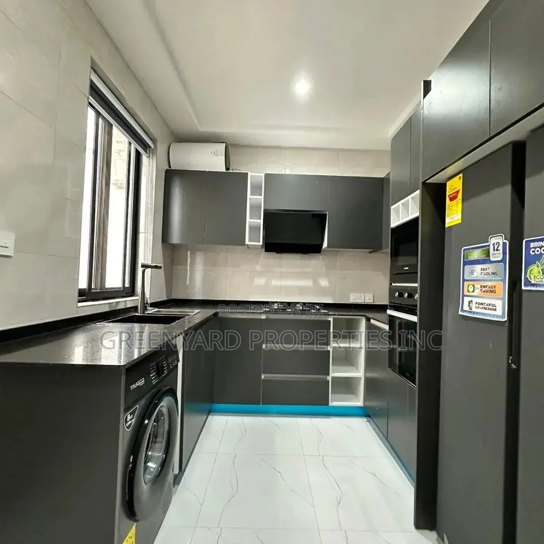 Furnished 4bdrm House in Hills, East Legon for sale