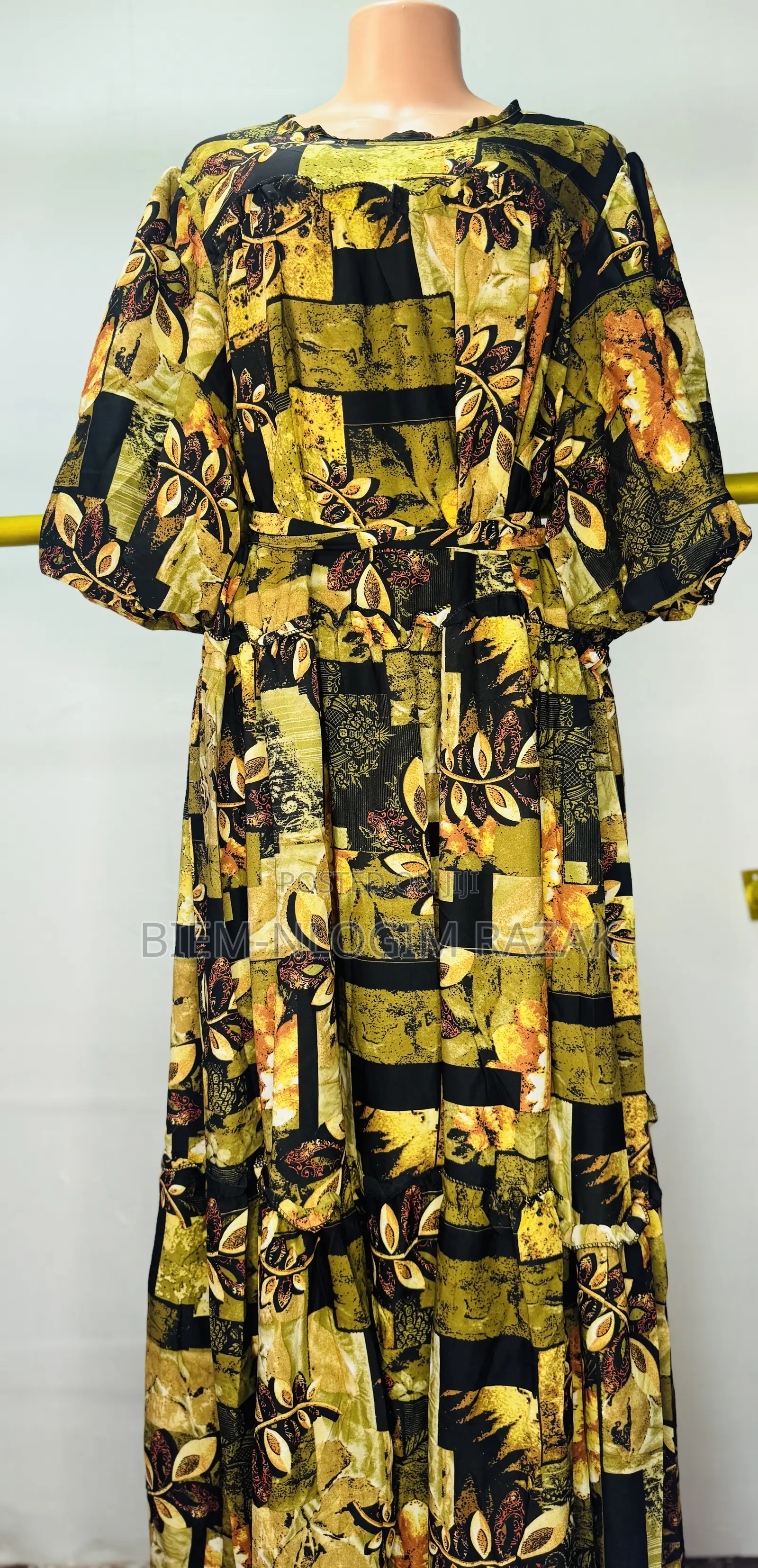Ladies Straight , Sket and Top Dress Available