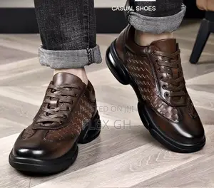 High Fashion Men's Business Shoes Leather Casual Office Shoes - Brown