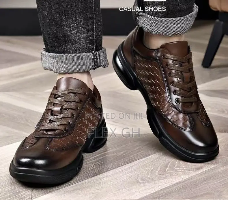 High Fashion Men's Business Shoes Leather Casual Office Shoes - Brown