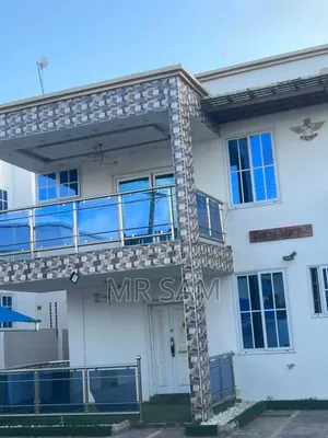 5bdrm House in Around West Hills for sale