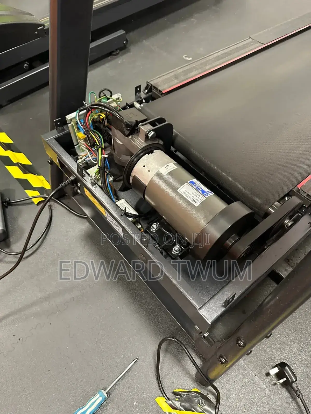 Treadmill Repair Specialist