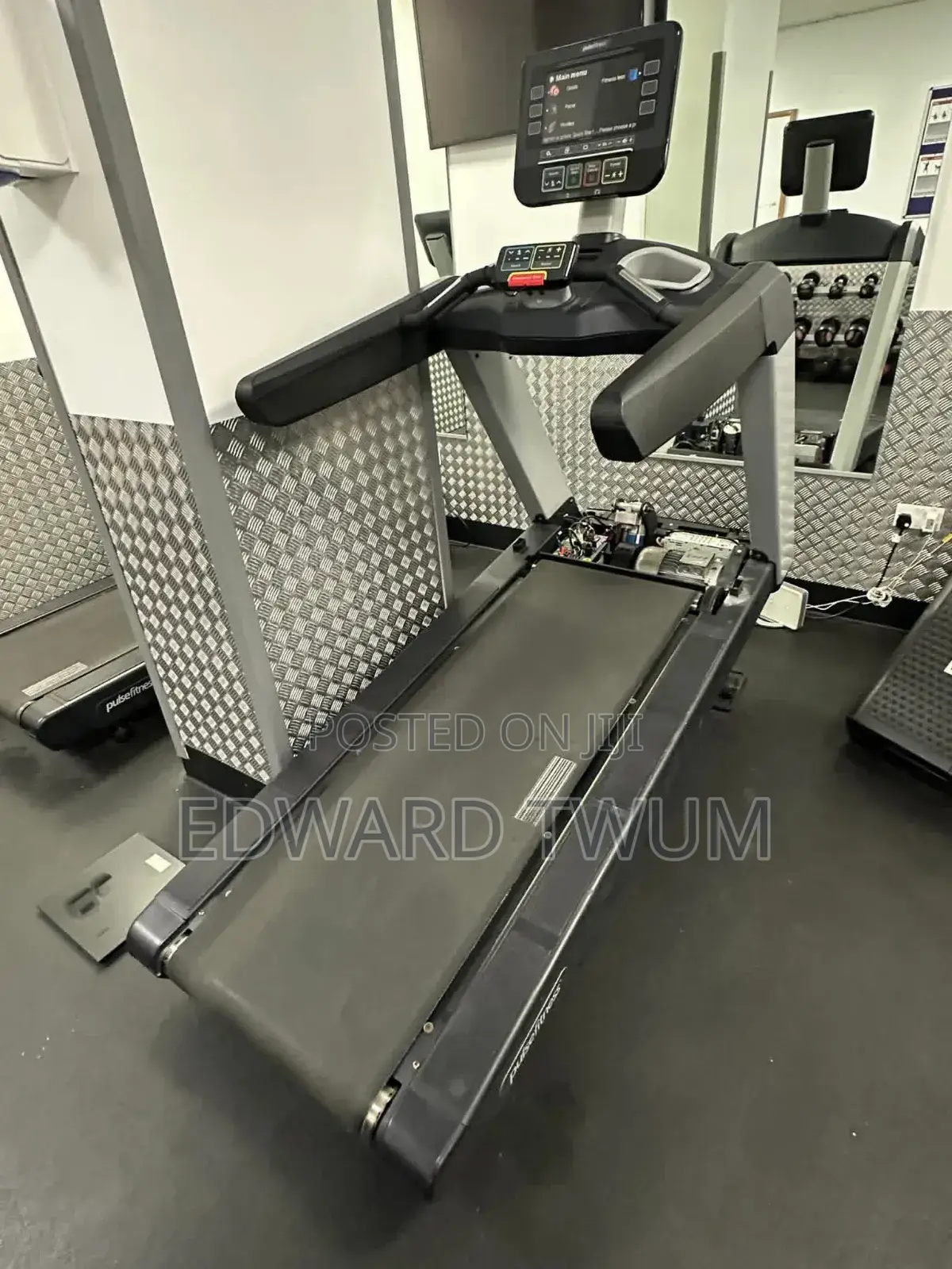 Treadmill Repair Specialist