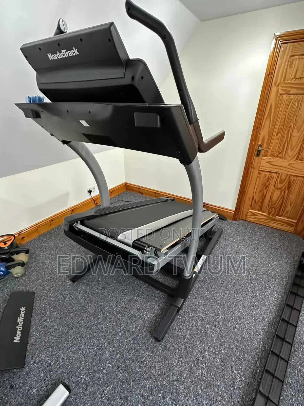 Treadmill Repair Specialist