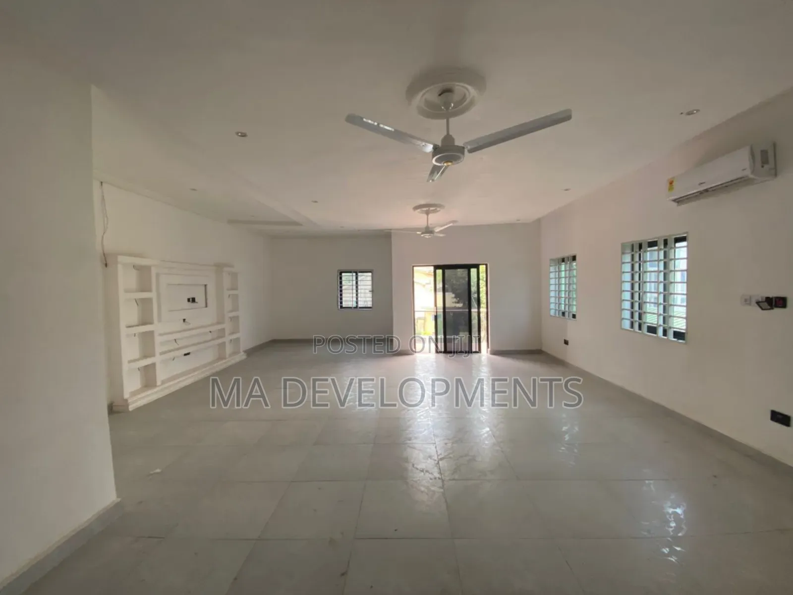5bdrm House in Madev Realty, Kwabenya for sale