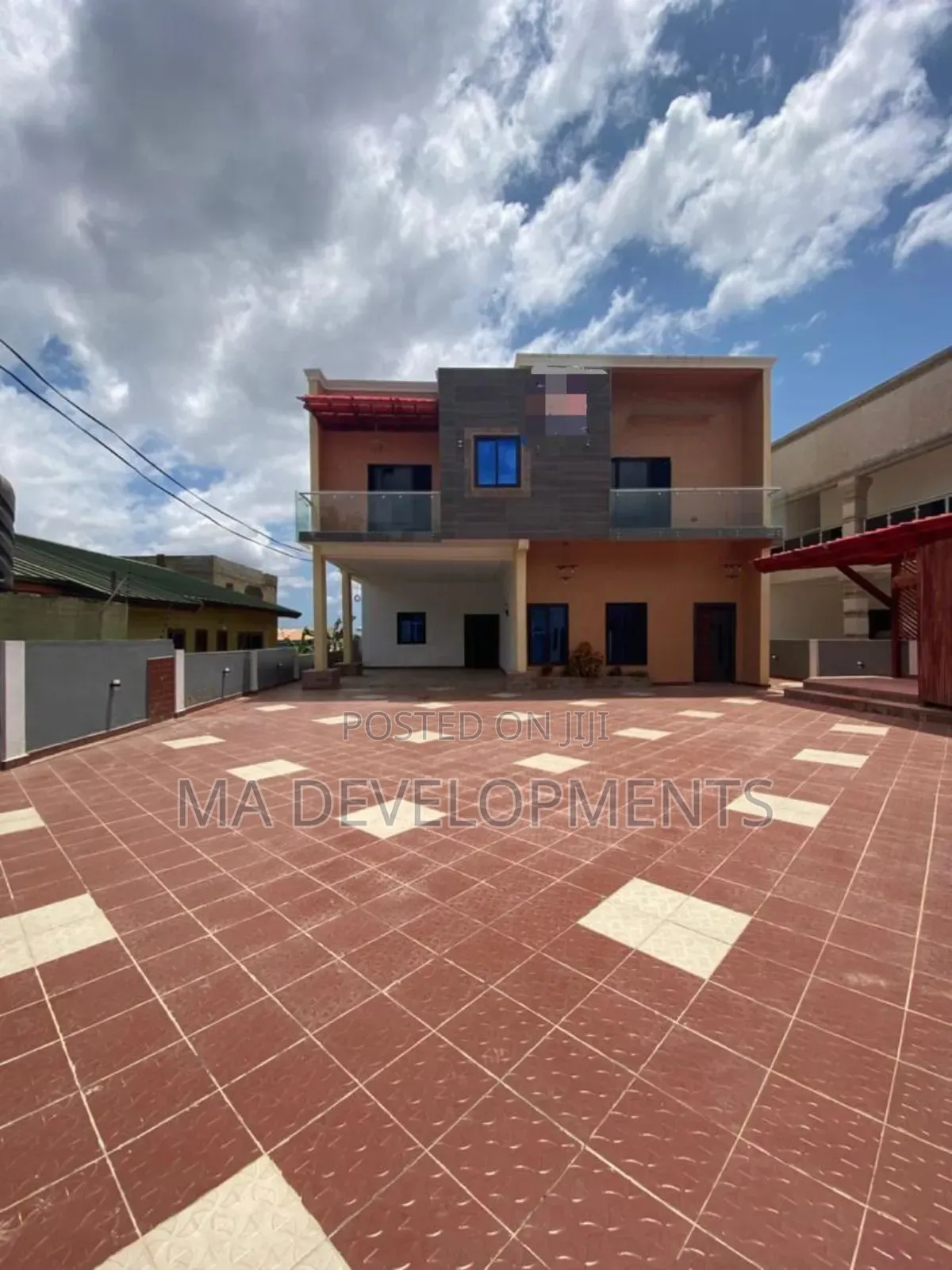 5bdrm House in Madev Realty, Kwabenya for sale