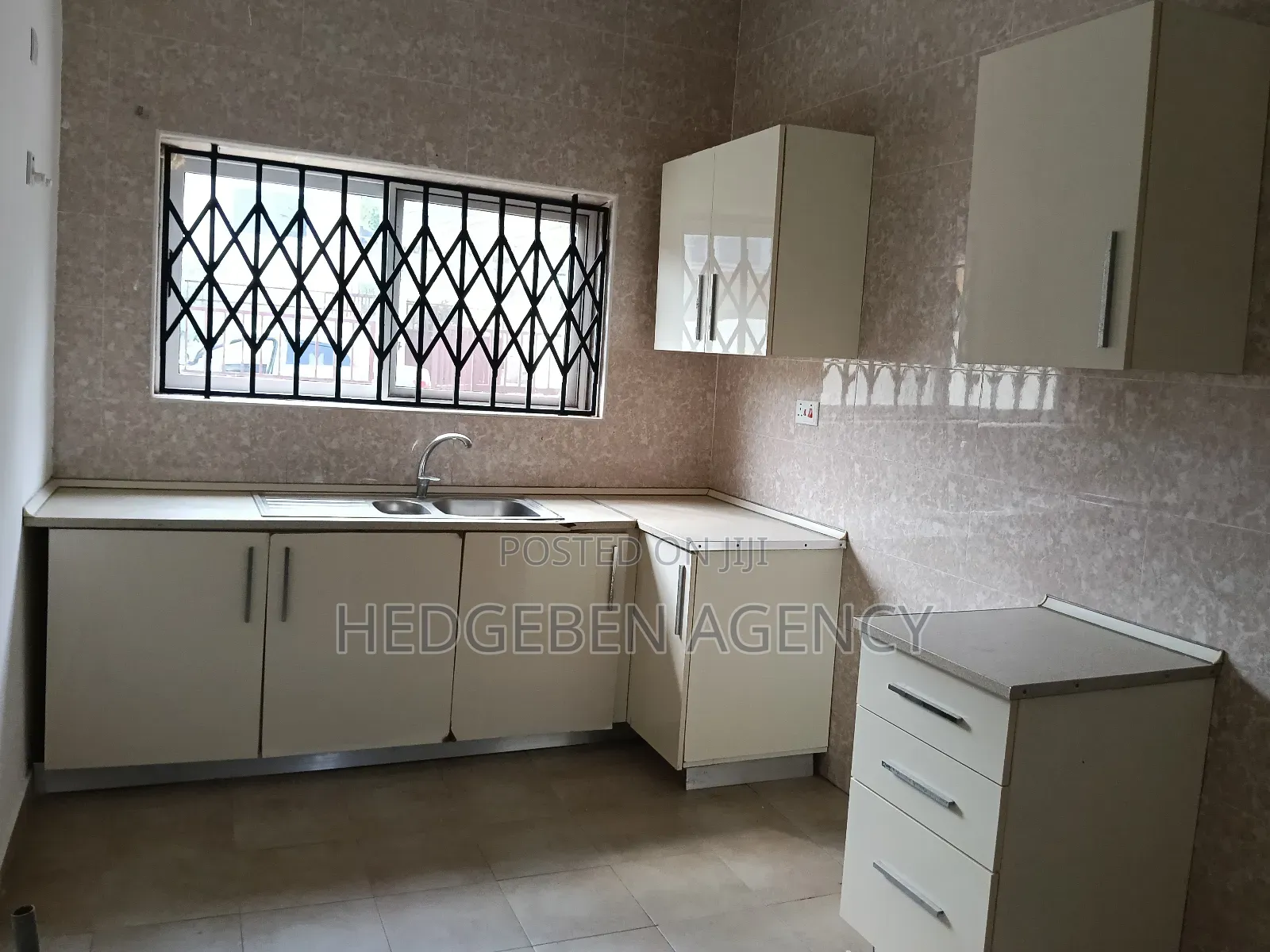 2bdrm House in Oyarifa for rent