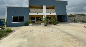 5bdrm House in Ayikuma, Dodowa for sale
