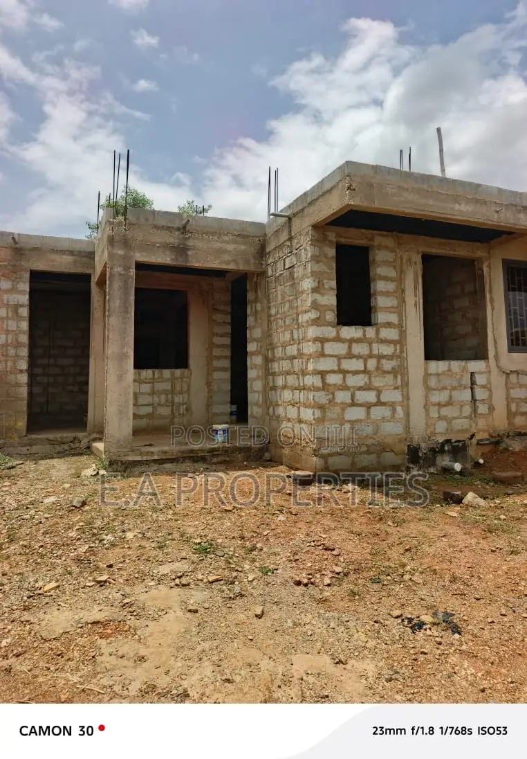 3bdrm House in E A Properties, Malejor for sale
