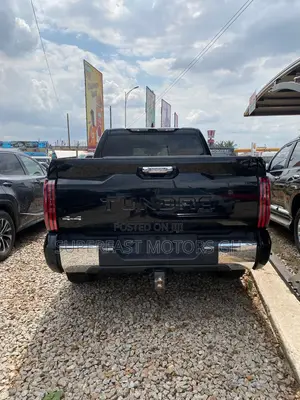 Toyota Tundra 1794 2022 Black