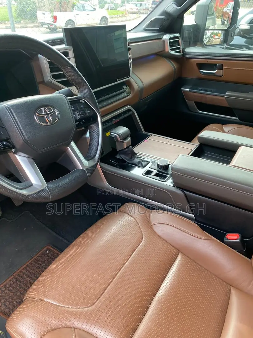 Toyota Tundra 1794 2022 Black