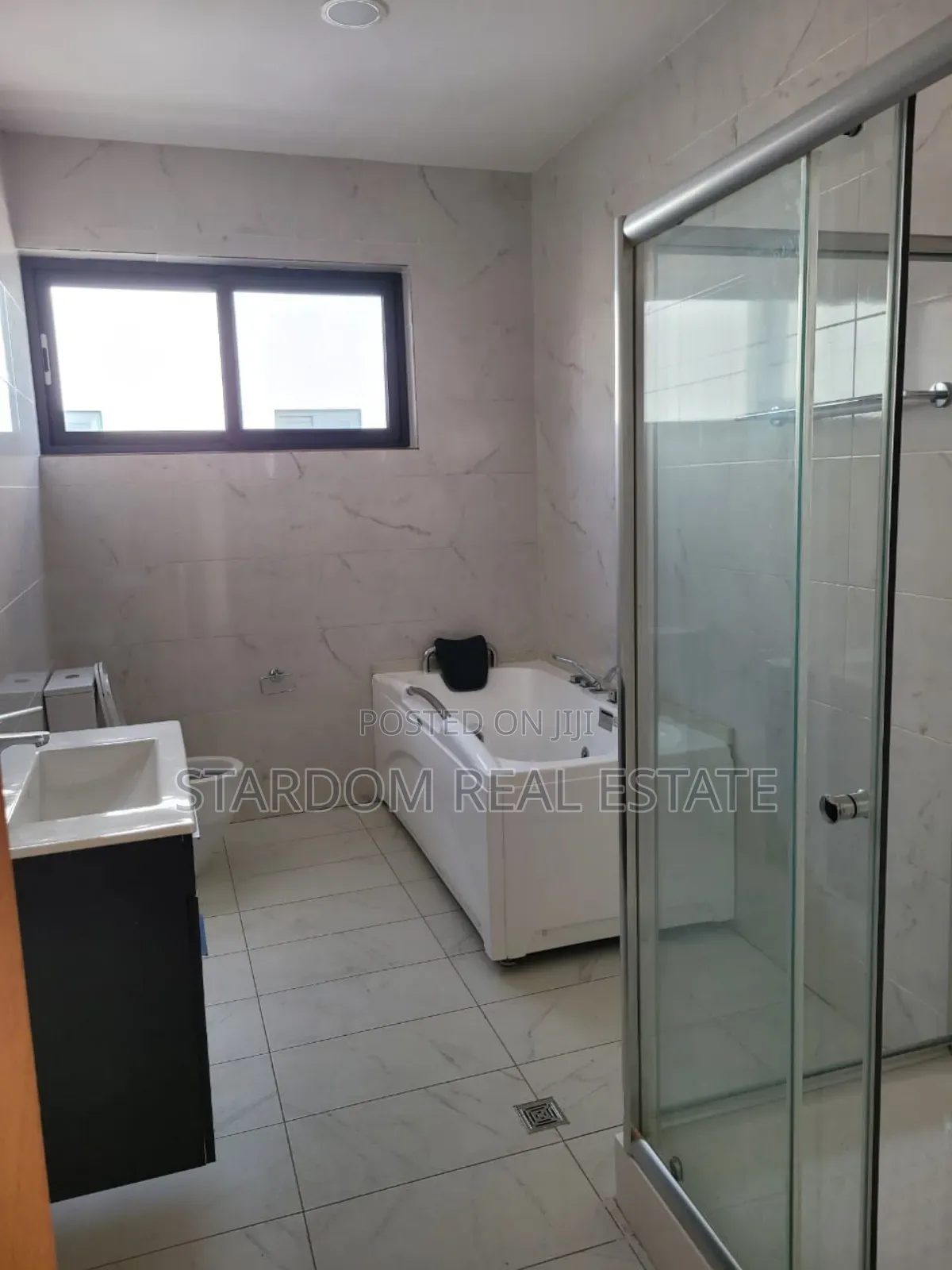 4bdrm Duplex in Burma Hills, Tseaddo for rent