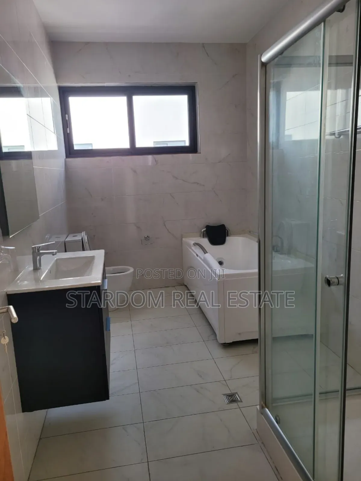 4bdrm Duplex in Burma Hills, Tseaddo for rent