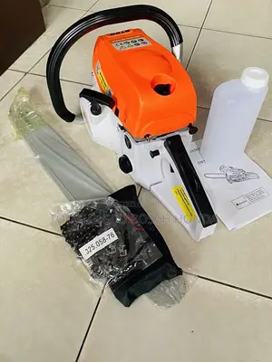 20” Stihl Chainsaw With Chains,Bar And All Other Accessories