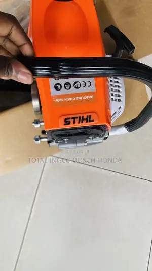 20” Stihl Chainsaw With Chains,Bar And All Other Accessories