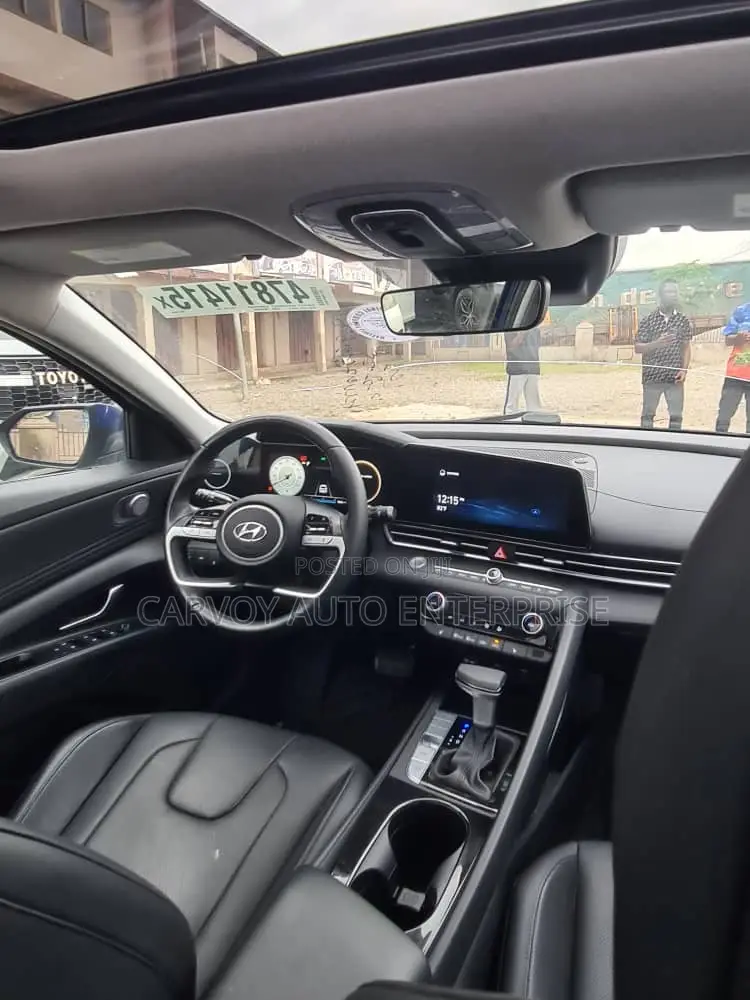 Hyundai Elantra Limited 2021 Blue