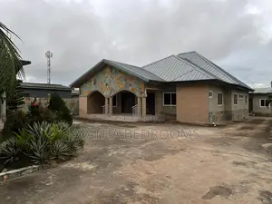4bdrm House in Modern Properties, New Town for rent