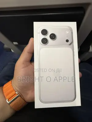 New Apple iPhone 17 Pro Max 256 GB White