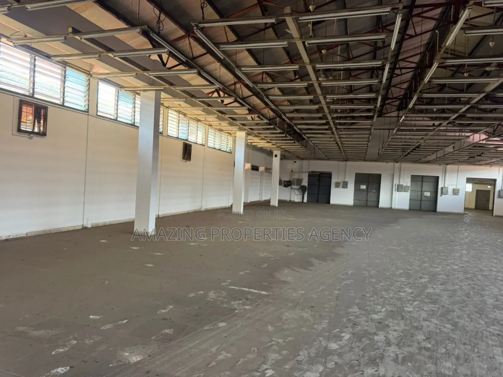 1300sqm Warehouse for Rent at Accra Central