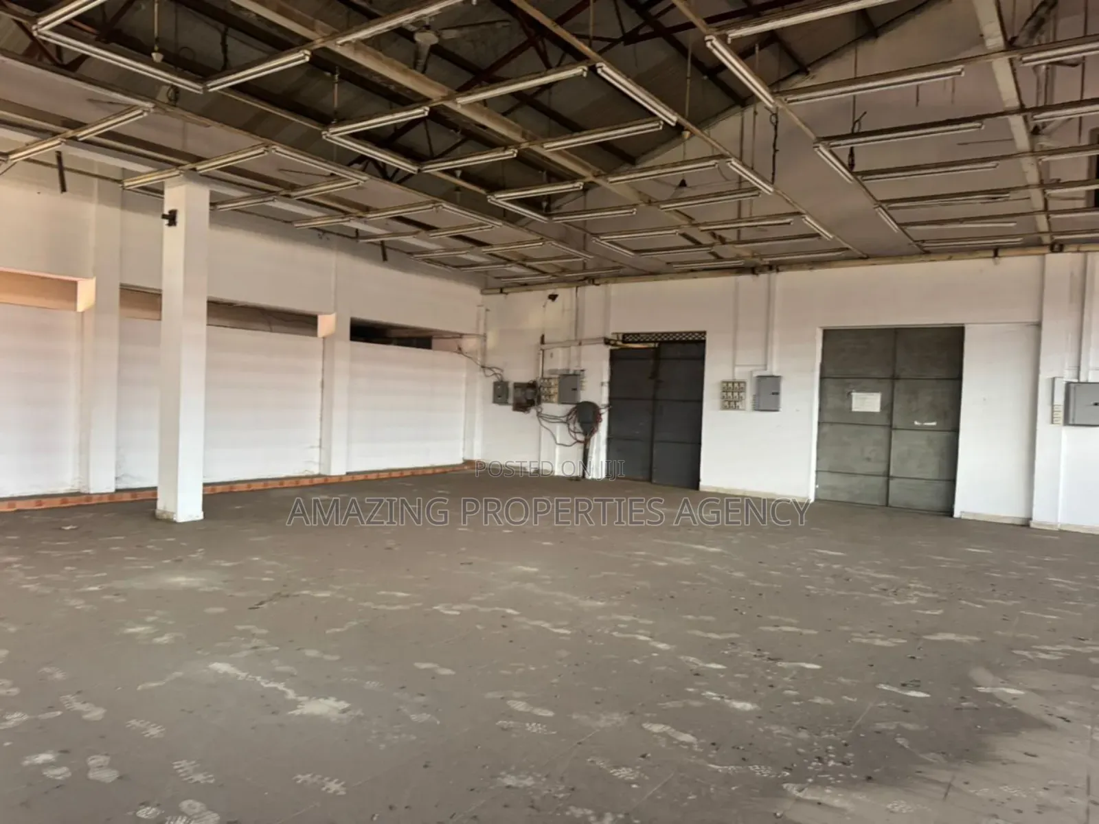 1300sqm Warehouse for Rent at Accra Central