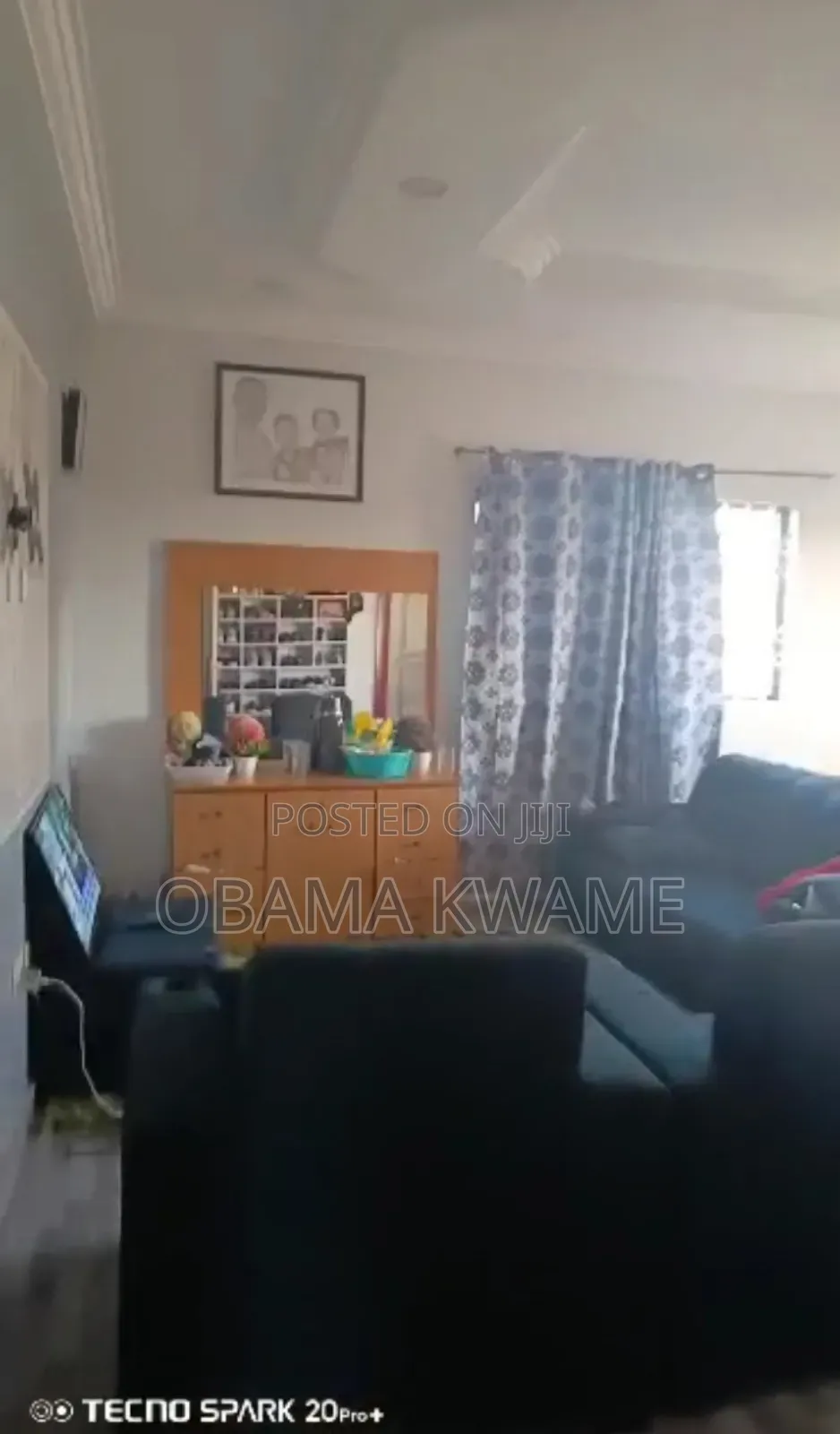 8bdrm House in Amasaman for sale