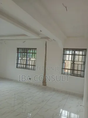 3bdrm House in Oyarifa, Ghana Flag for sale