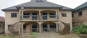 8bdrm Apartment in Home Trust, Ablekuma for sale