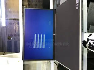 New Laptop HP 17-3000 4GB Intel SSD 256GB