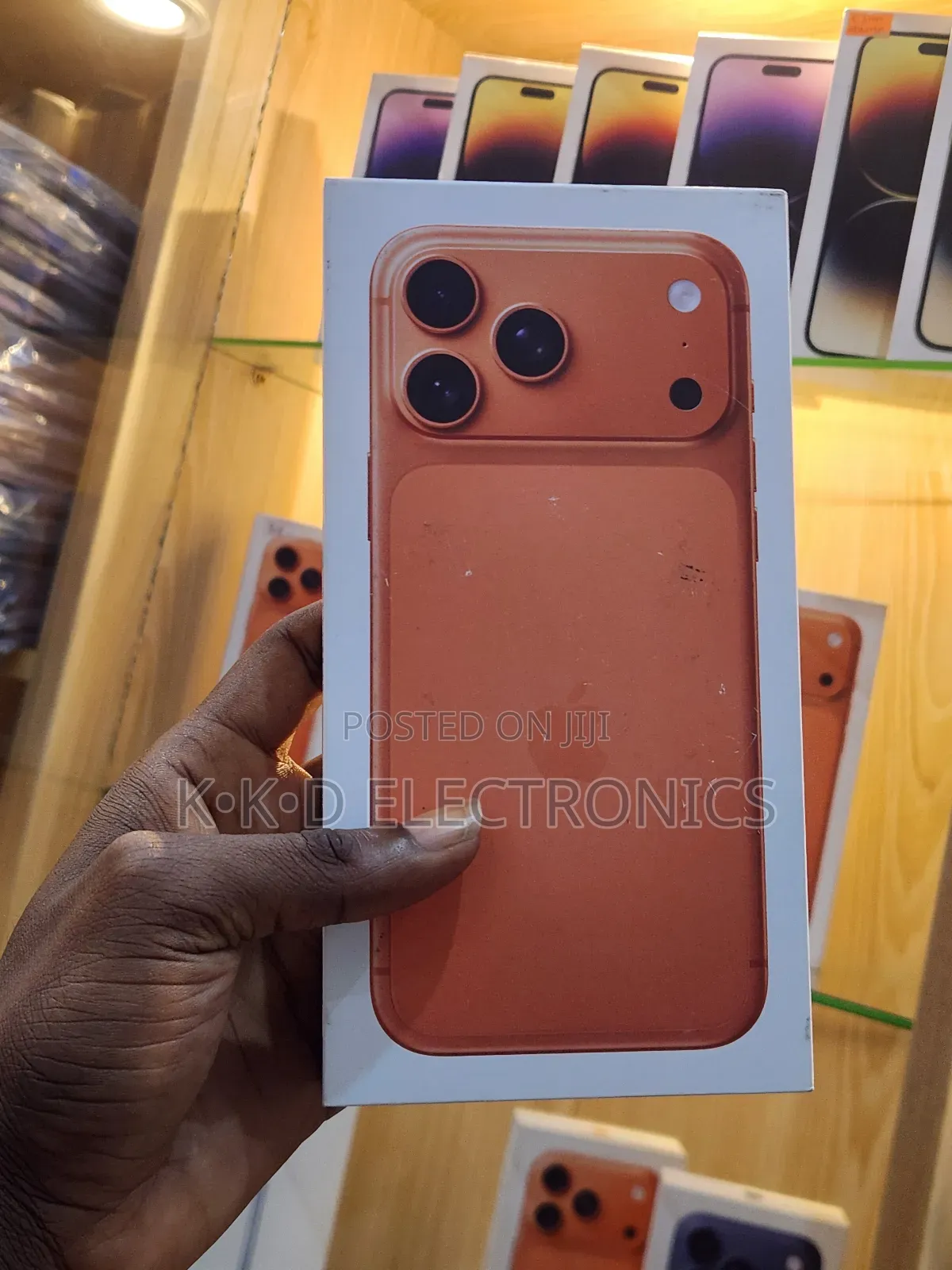 New Apple iPhone 17 Pro Max 256 GB Orange