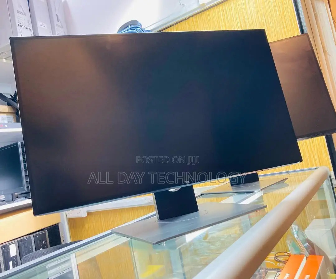 Dell 27” Ultra Wide Ips 3840 X 2160 Edgeless Monitor