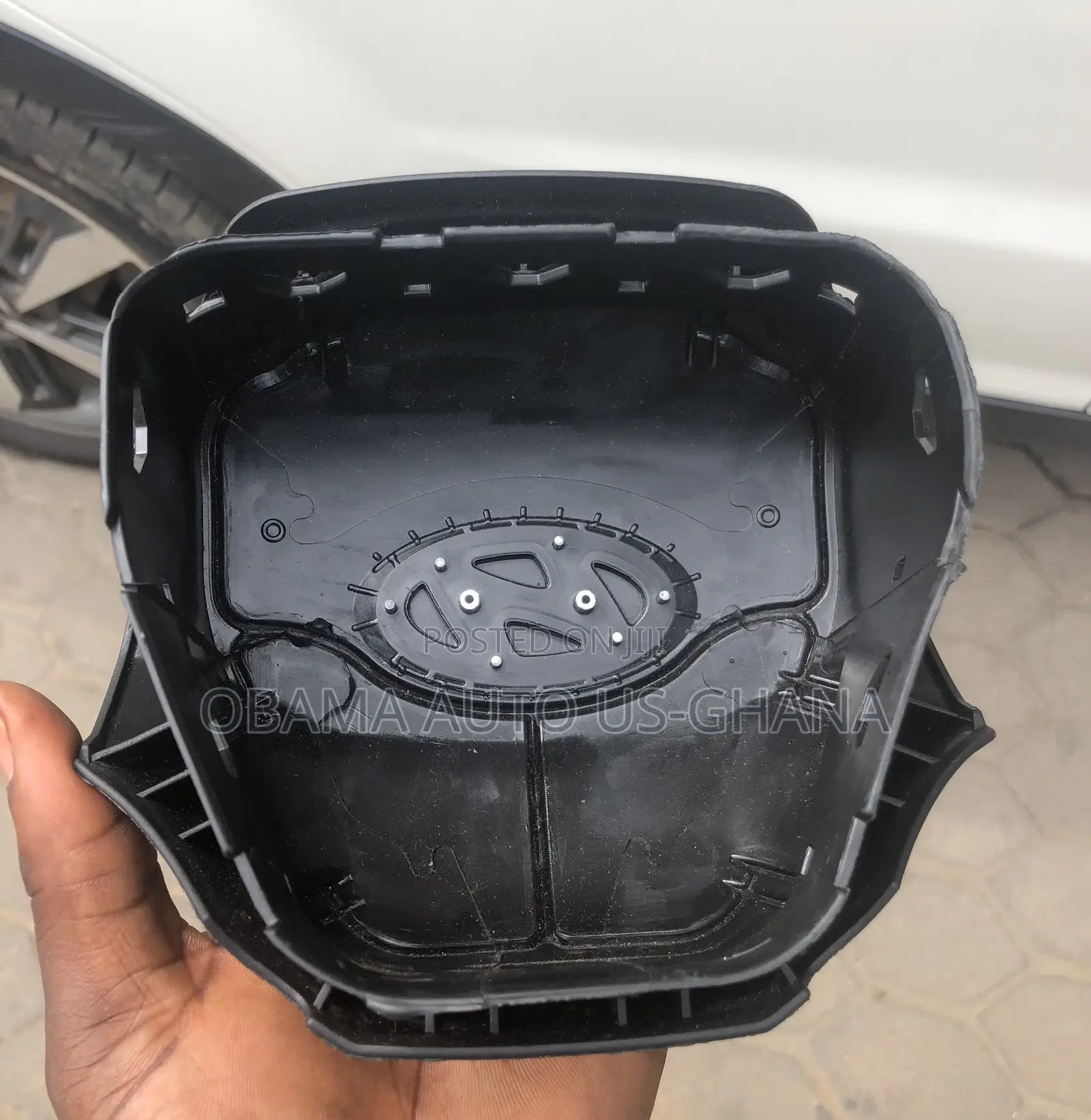 Elantra 2019,2020,2021 Steering Airbag Cover