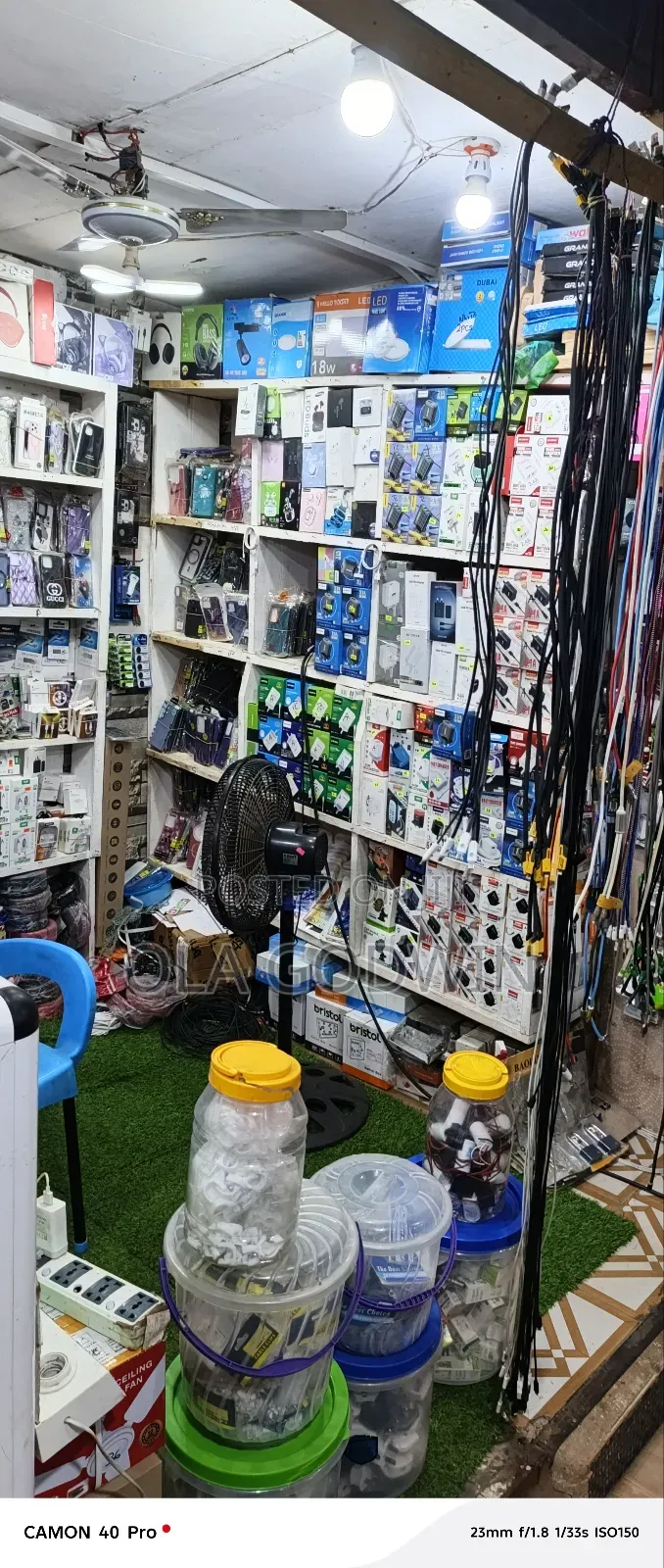 Sales Girl Needed Urgently