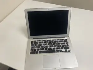 Laptop Apple MacBook Air 2011 4GB Intel Core I5 SSD 128GB