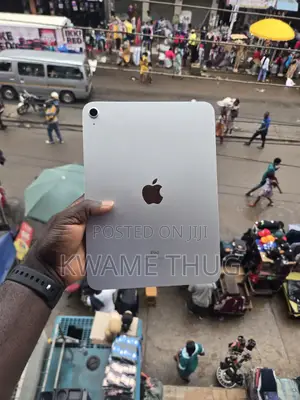 New Apple iPad (2022) 64 GB Silver
