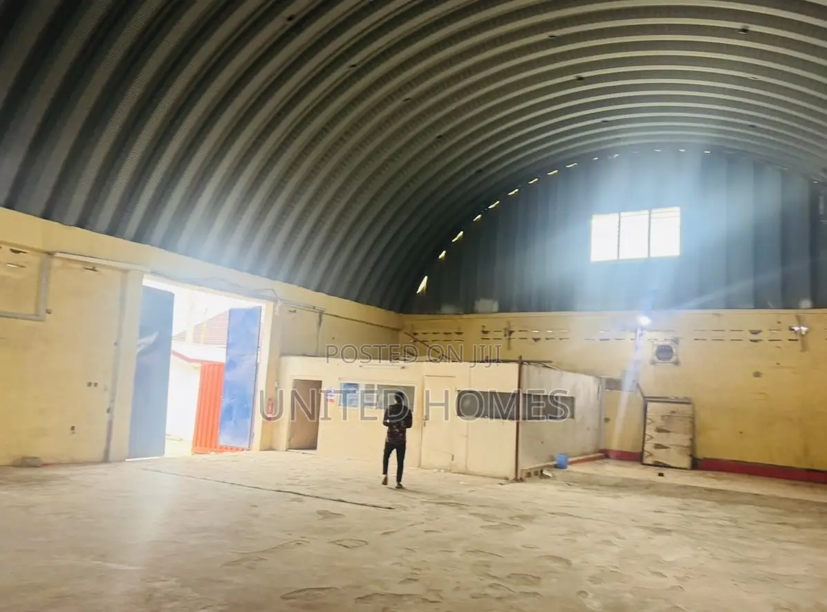 Tantra Hill 400 Square Meters Warehouse for Rent