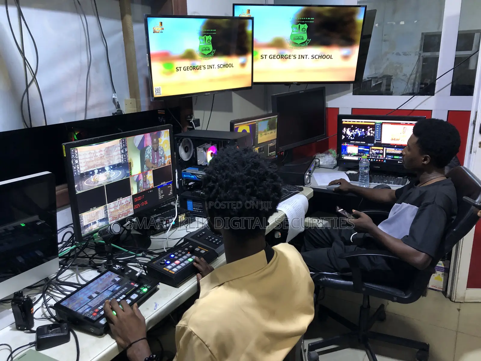 Live Streaming And Studio Live Setups