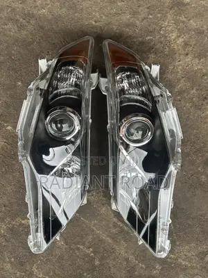 Toyota Camry 2012-2014 Headlight