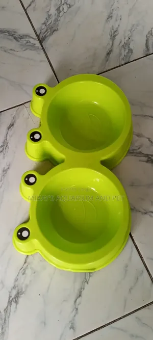 Plastic Dog Bowls