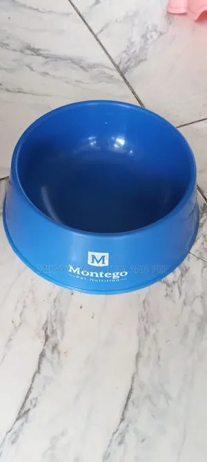 Plastic Dog Bowl for Feed