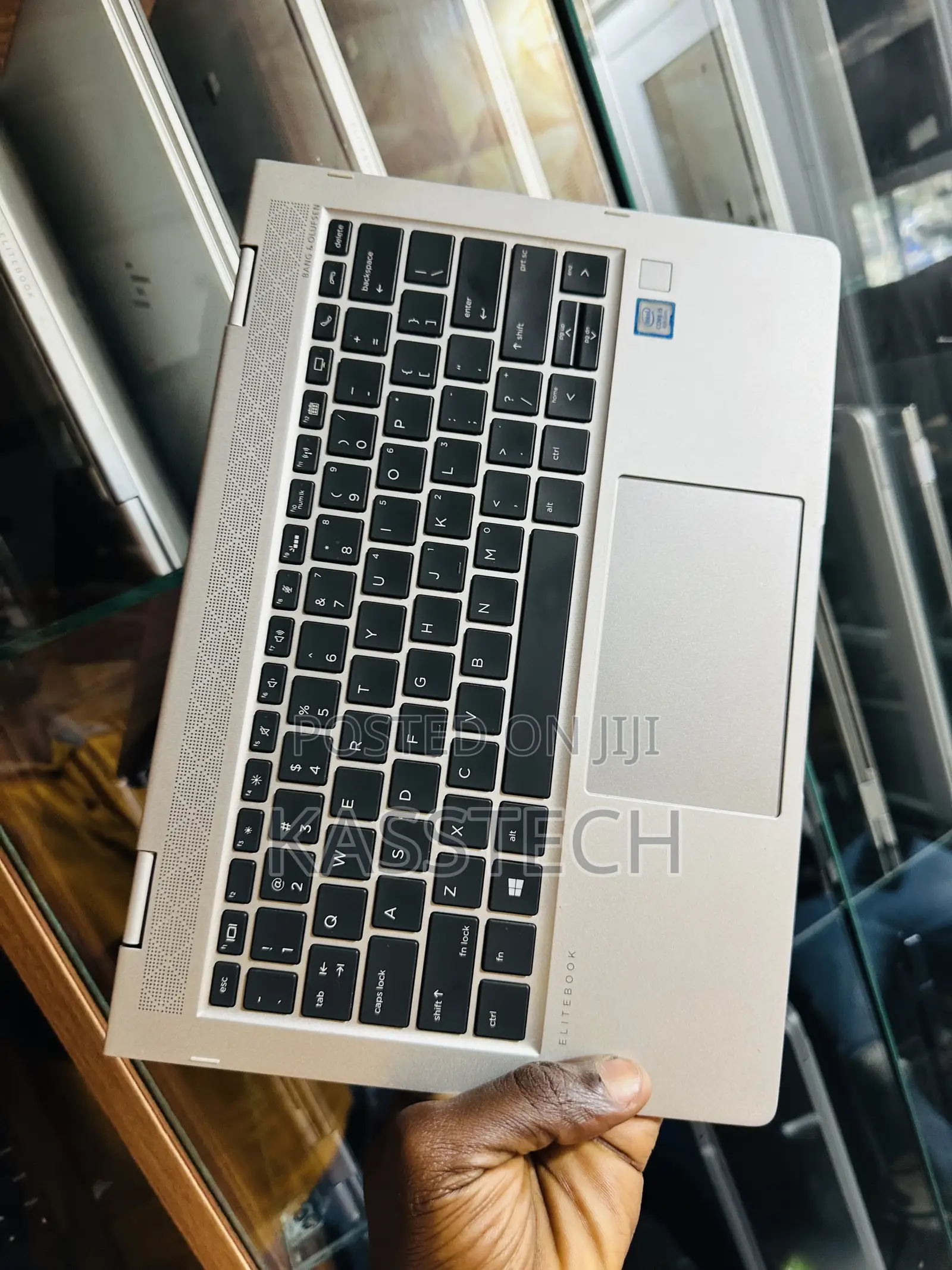 Laptop HP EliteBook 830 G7 16GB Intel Core I5 SSD 256GB