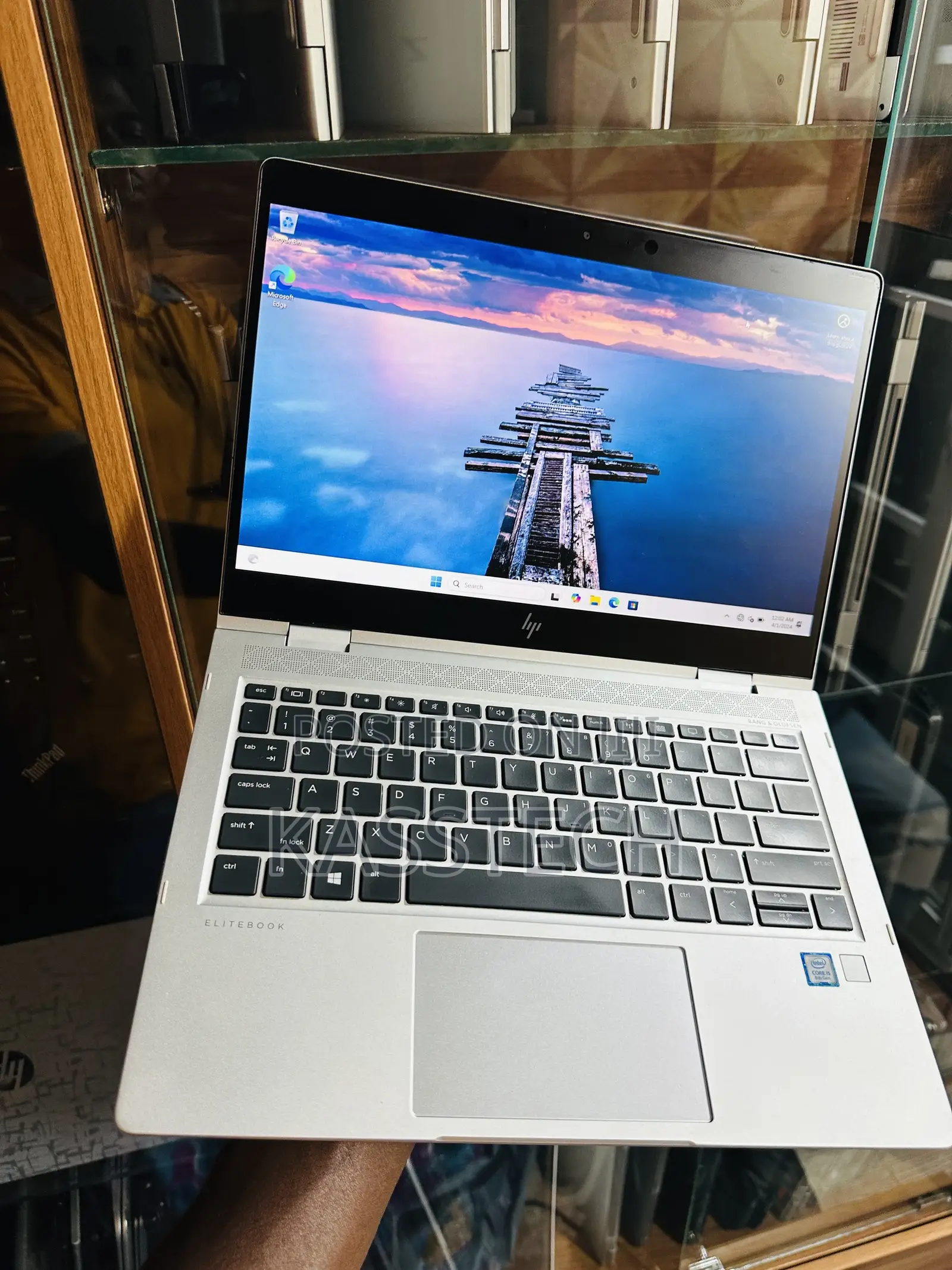 Laptop HP EliteBook 830 G7 16GB Intel Core I5 SSD 256GB