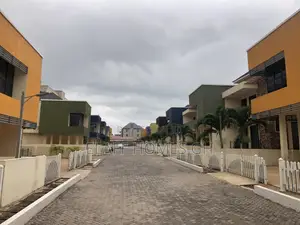 4bdrm Townhouse / Terrace in Elaffhomesgh, East Legon for rent