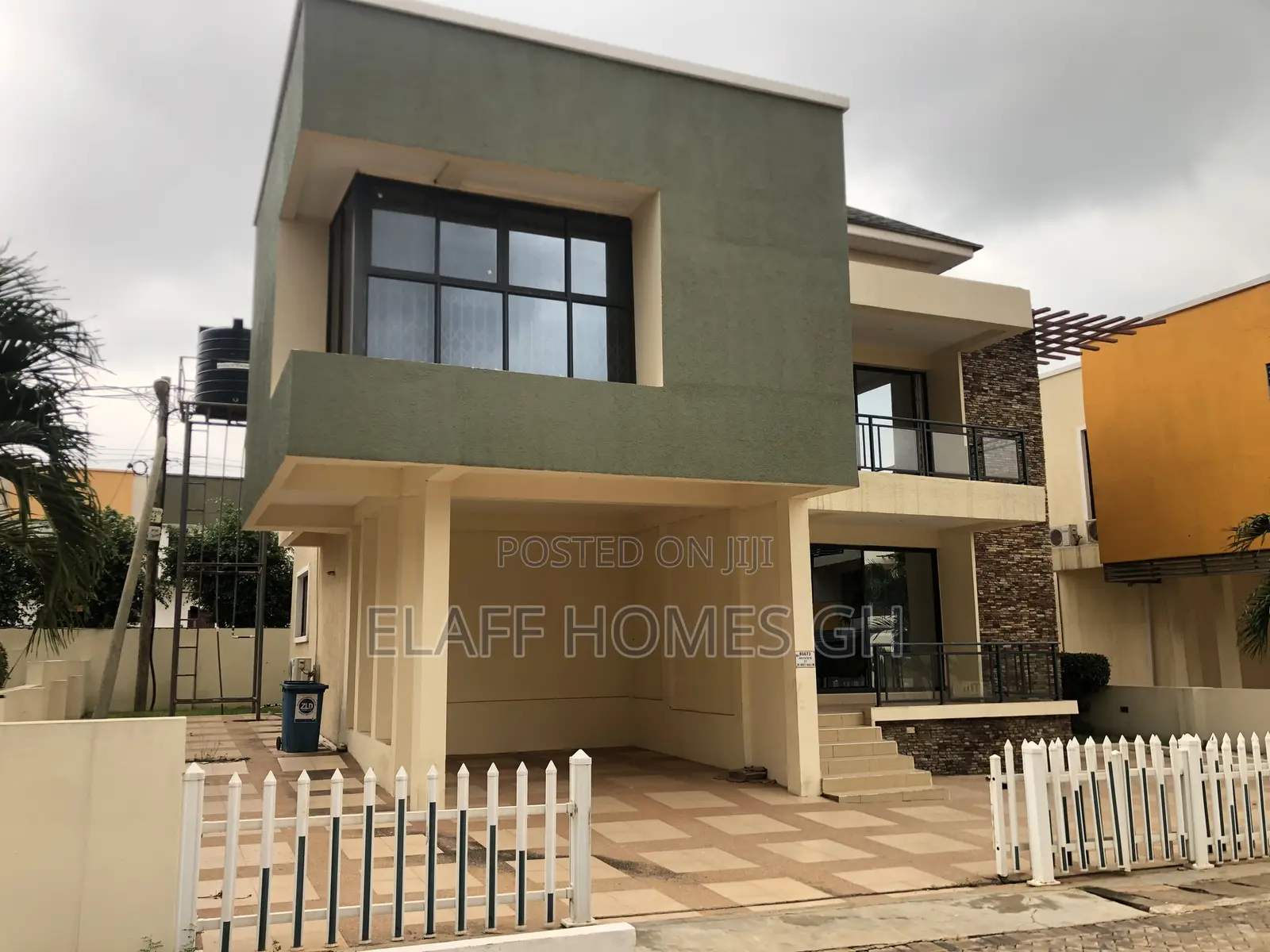 4bdrm Townhouse / Terrace in Elaffhomesgh, East Legon for rent