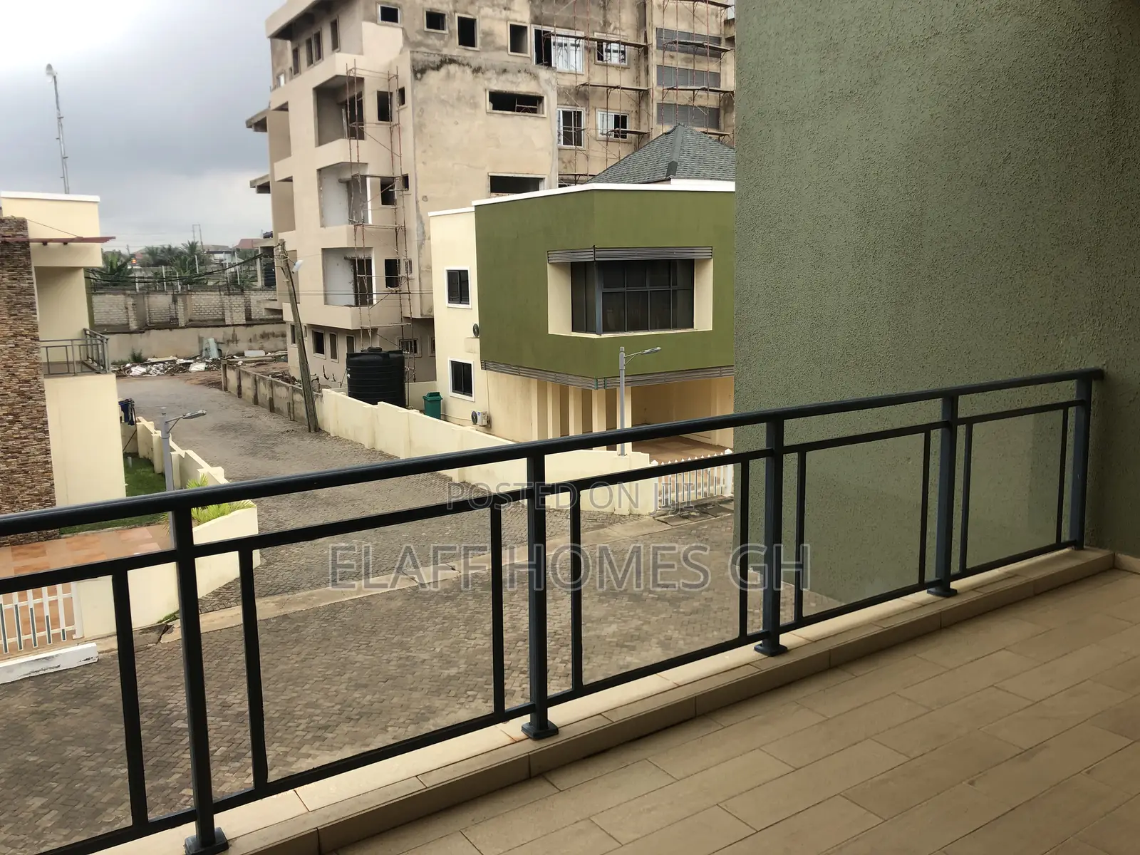 4bdrm Townhouse / Terrace in Elaffhomesgh, East Legon for rent
