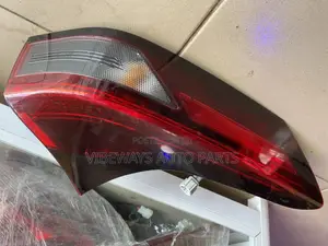 Nissan Rogue 2021-2024 Taillight Original (Used)
