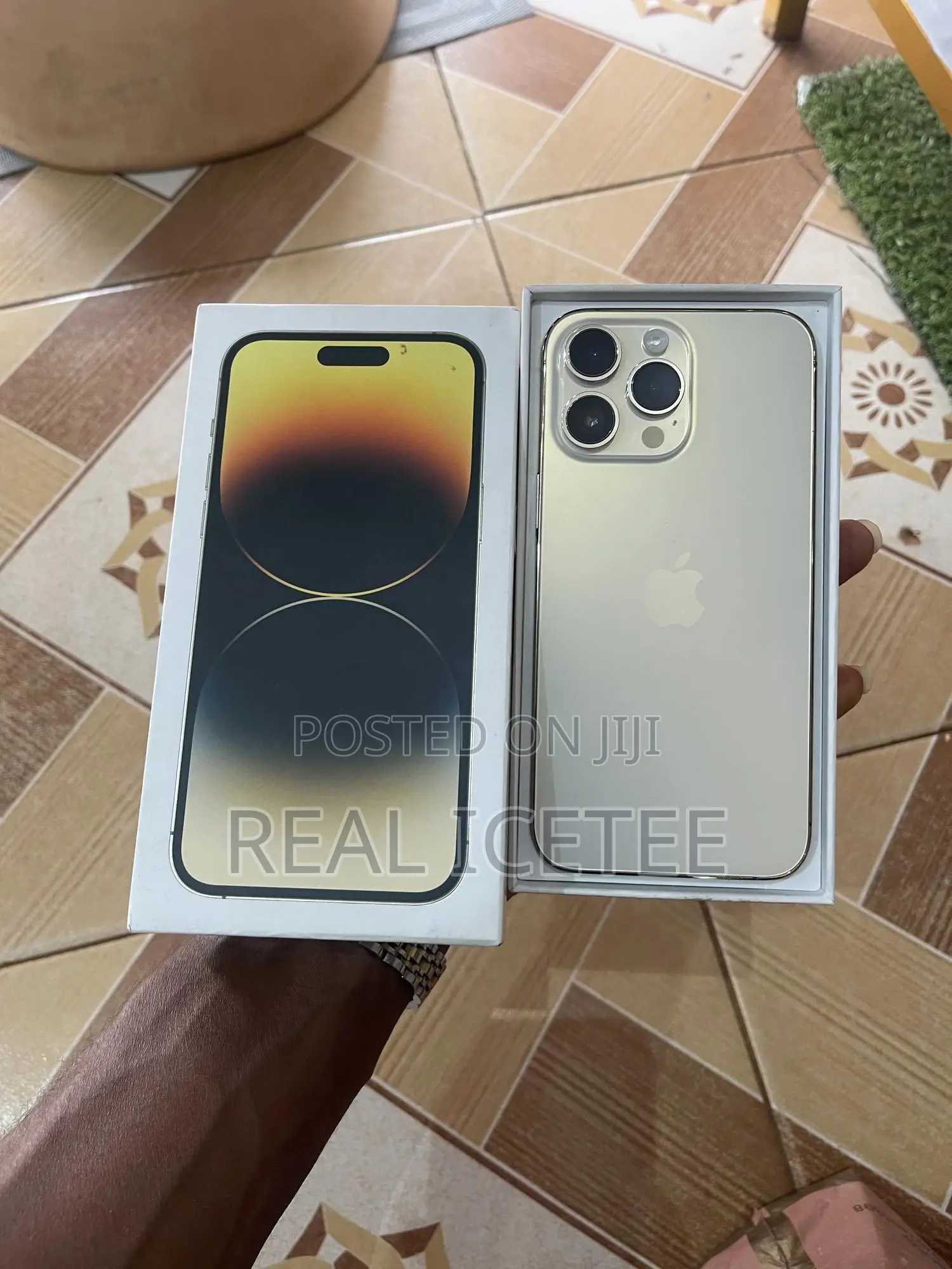Apple iPhone 14 Pro Max 256 GB Gold