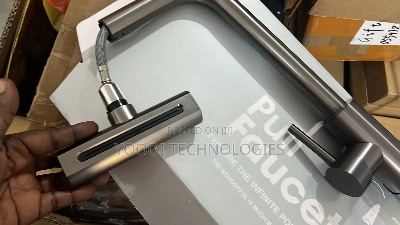 Quality Chrome Kitchen Waterfall Pull Out Faucet/Tap Mixer ( Hot/Cold)