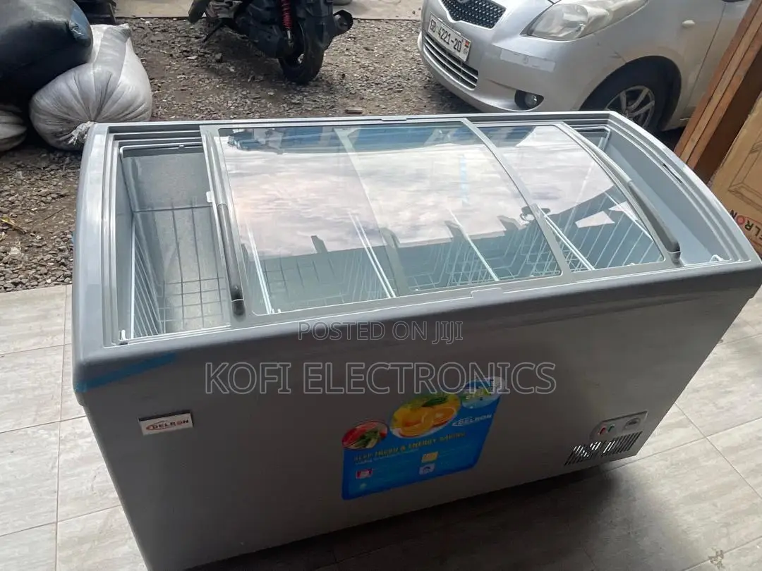 Mega-cool Display Freezer 300l Spacious, Silent