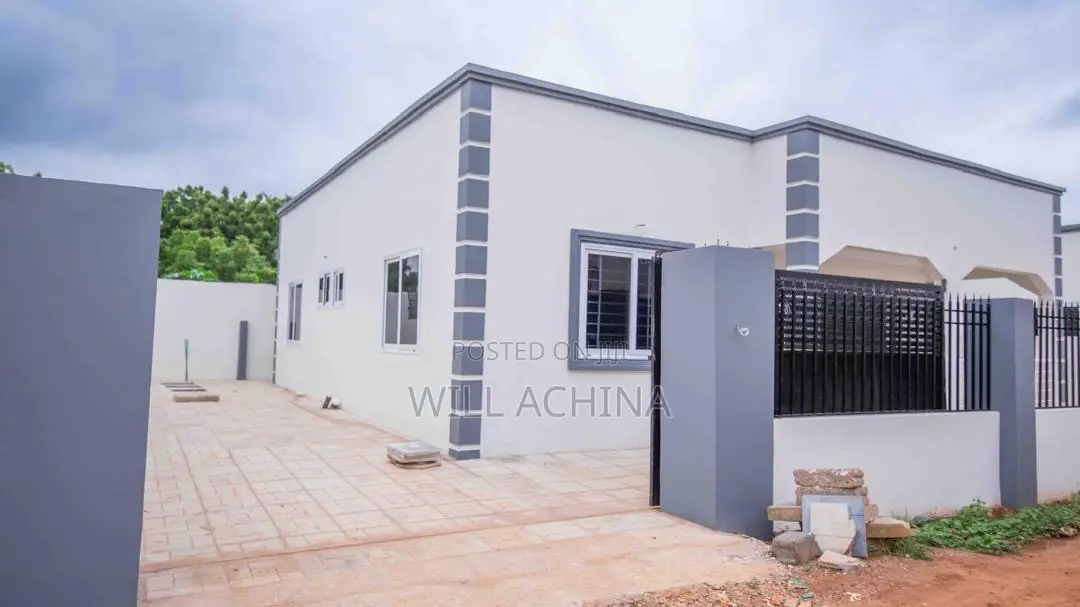 2bdrm House in Wya Real Estate, Oyarifa Mall Area for sale