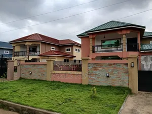 4bdrm House in North Legon for sale